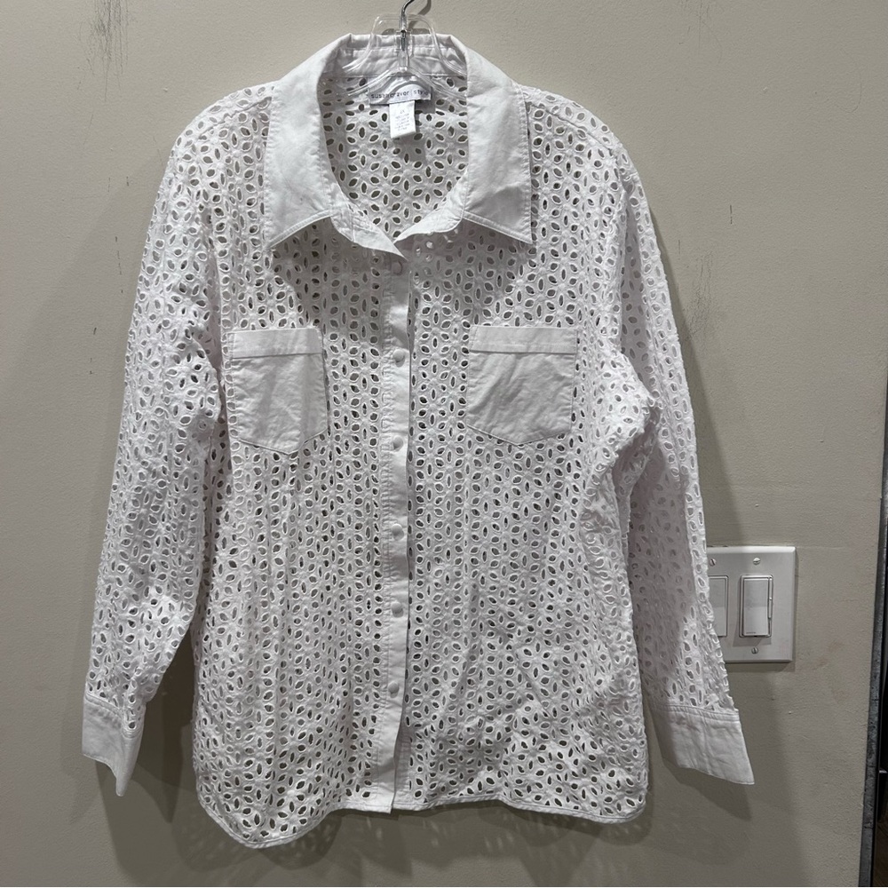 Susan Graver White Eyelet 💯 cotton Blouse. Size 2X